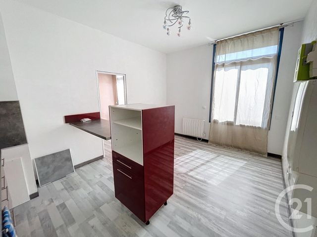 Appartement T2 à louer - 2 pièces - 30.0 m2 - MONTBELIARD - 25 - FRANCHE-COMTE - Century 21 Agence De La Gare