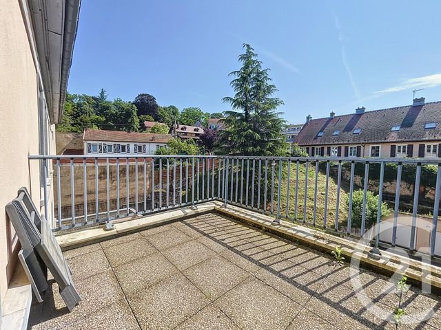 Appartement T2 à louer - 2 pièces - 30.0 m2 - MONTBELIARD - 25 - FRANCHE-COMTE - Century 21 Agence De La Gare