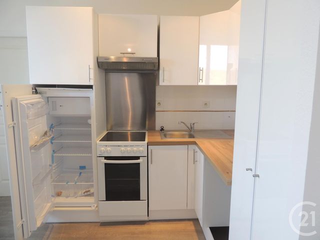 Appartement F2 à louer - 3 pièces - 40.98 m2 - COUTHENANS - 70 - FRANCHE-COMTE - Century 21 Agence De La Gare