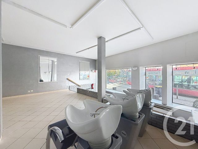 Appartement Local à louer - 3 pièces - 70.0 m2 - AUDINCOURT - 25 - FRANCHE-COMTE - Century 21 Agence De La Gare