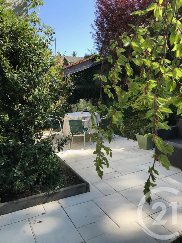 Appartement Chambre à louer - 2 pièces - 20.0 m2 - AUDINCOURT - 25 - FRANCHE-COMTE - Century 21 Agence De La Gare