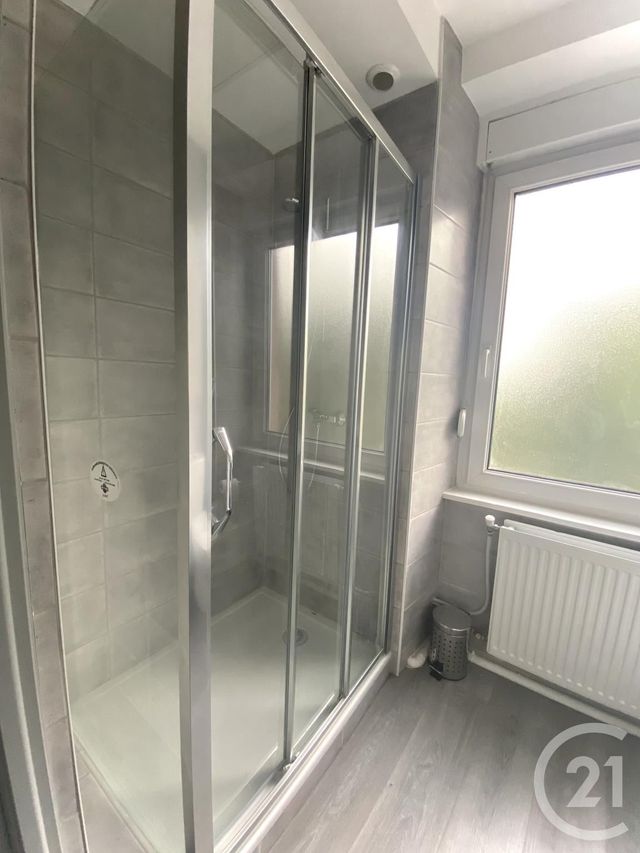 Appartement F1 à louer - 1 pièce - 25.0 m2 - STE SUZANNE - 25 - FRANCHE-COMTE - Century 21 Agence De La Gare