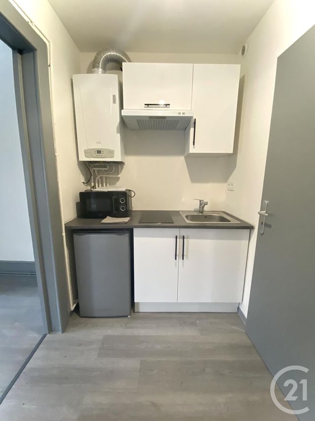 Appartement F1 à louer - 1 pièce - 25.0 m2 - STE SUZANNE - 25 - FRANCHE-COMTE - Century 21 Agence De La Gare
