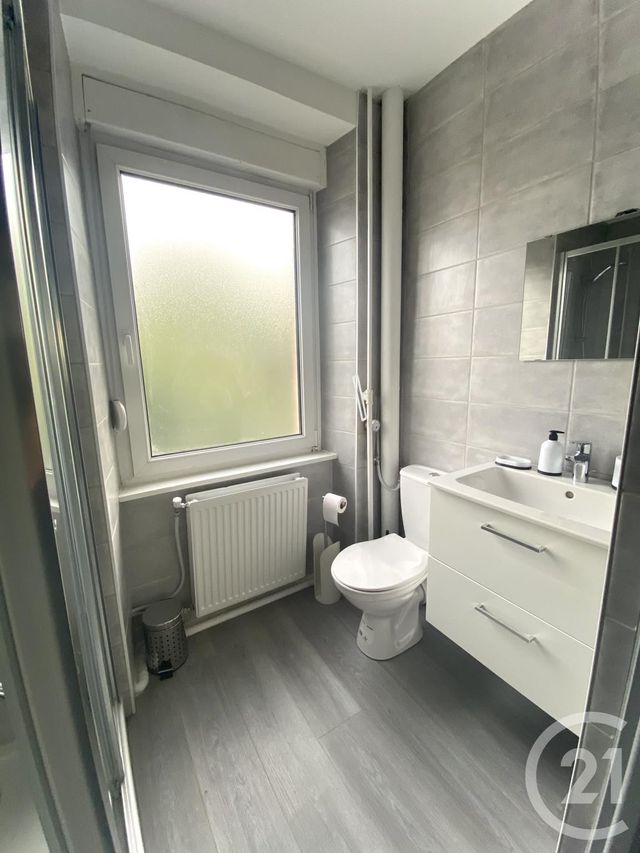 Appartement F1 à louer - 1 pièce - 25.0 m2 - STE SUZANNE - 25 - FRANCHE-COMTE - Century 21 Agence De La Gare