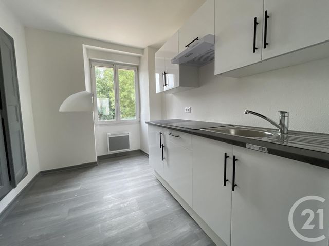 Appartement Studio à louer - 1 pièce - 24.0 m2 - STE SUZANNE - 25 - FRANCHE-COMTE - Century 21 Agence De La Gare