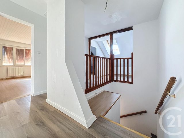 Appartement F6 à louer - 6 pièces - 130.0 m2 - DAMPIERRE LES BOIS - 25 - FRANCHE-COMTE - Century 21 Agence De La Gare