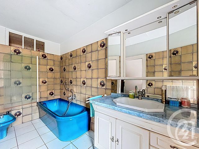 maison à vendre - 6 pièces - 127.0 m2 - COLOMBIER FONTAINE - 25 - FRANCHE-COMTE - Century 21 Agence De La Gare