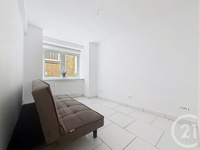 Appartement Studio à louer - 1 pièce - 17.0 m2 - MONTBELIARD - 25 - FRANCHE-COMTE - Century 21 Agence De La Gare