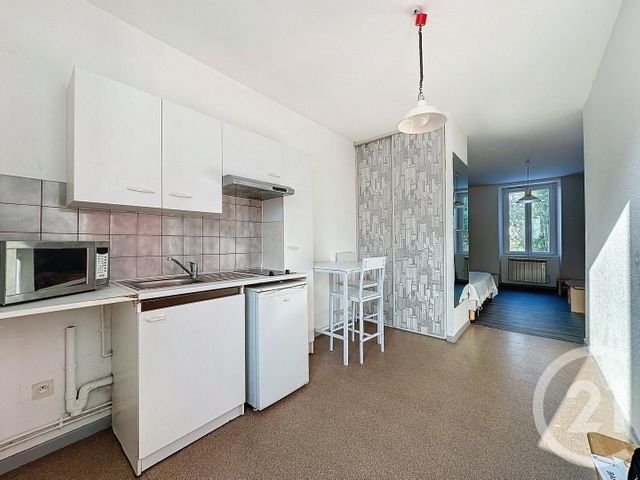 Appartement F1 à louer - 1 pièce - 30.0 m2 - COLOMBIER FONTAINE - 25 - FRANCHE-COMTE - Century 21 Agence De La Gare