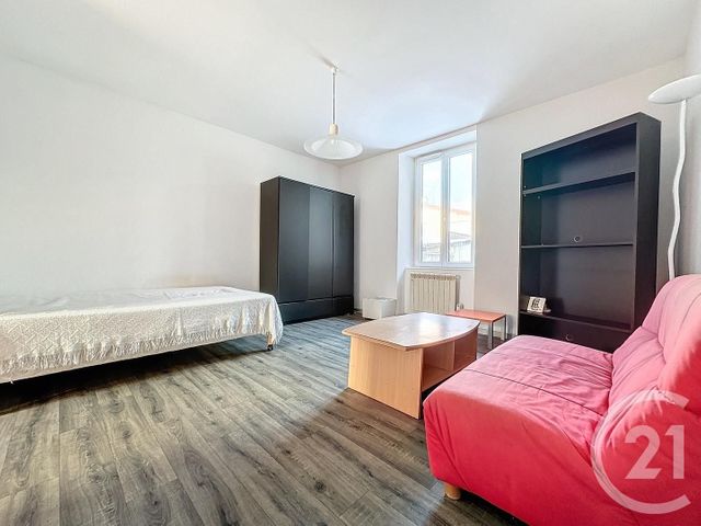 Appartement F1 à louer - 1 pièce - 30.0 m2 - COLOMBIER FONTAINE - 25 - FRANCHE-COMTE - Century 21 Agence De La Gare