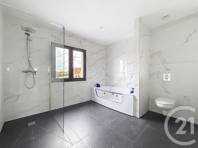 maison à louer - 5 pièces - 140.0 m2 - AUDINCOURT - 25 - FRANCHE-COMTE - Century 21 Agence De La Gare