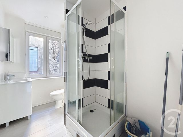 Appartement F1 à louer - 1 pièce - 25.63 m2 - MONTBELIARD - 25 - FRANCHE-COMTE - Century 21 Agence De La Gare