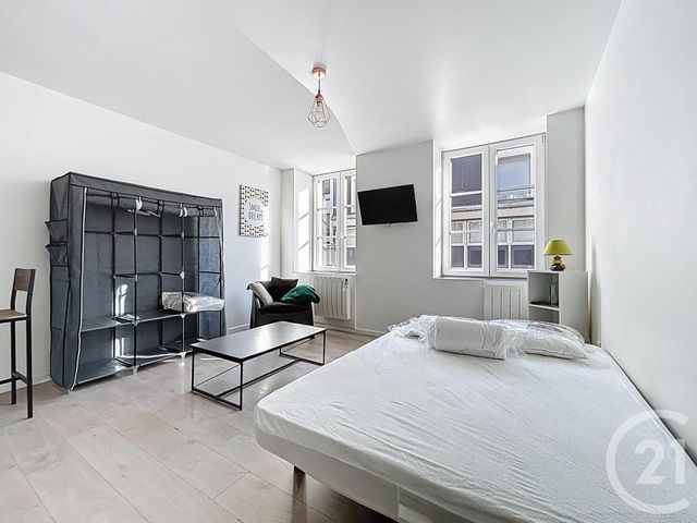 Appartement Studio à louer - 1 pièce - 25.0 m2 - MONTBELIARD - 25 - FRANCHE-COMTE - Century 21 Agence De La Gare