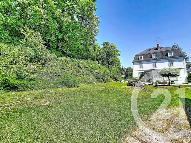 Appartement F5 à vendre - 5 pièces - 170.9 m2 - VALENTIGNEY - 25 - FRANCHE-COMTE - Century 21 Agence De La Gare