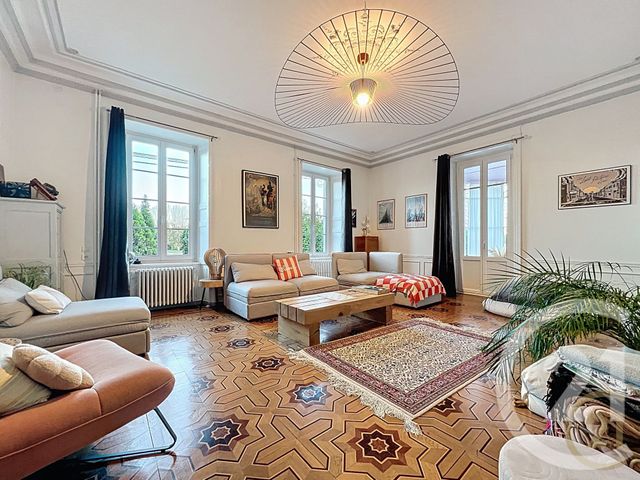 Appartement F5 à vendre - 5 pièces - 170.9 m2 - VALENTIGNEY - 25 - FRANCHE-COMTE - Century 21 Agence De La Gare