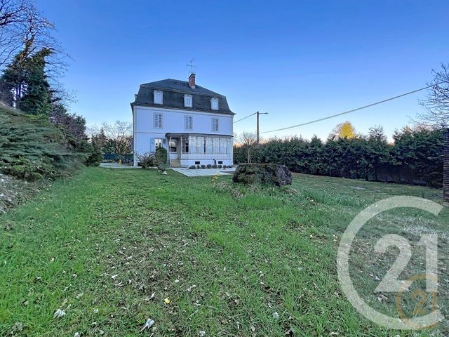 Appartement F5 à vendre - 5 pièces - 170.9 m2 - VALENTIGNEY - 25 - FRANCHE-COMTE - Century 21 Agence De La Gare