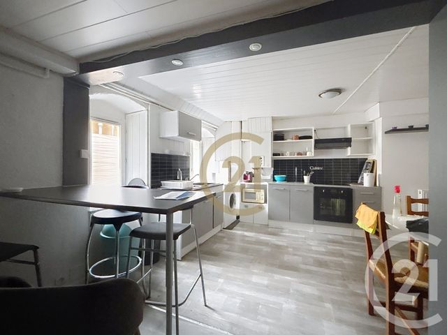 Appartement F2 à louer - 2 pièces - 53.7 m2 - MONTBELIARD - 25 - FRANCHE-COMTE - Century 21 Agence De La Gare