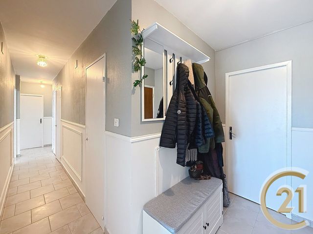 Appartement F5 à vendre - 5 pièces - 90.0 m2 - MONTBELIARD - 25 - FRANCHE-COMTE - Century 21 Agence De La Gare