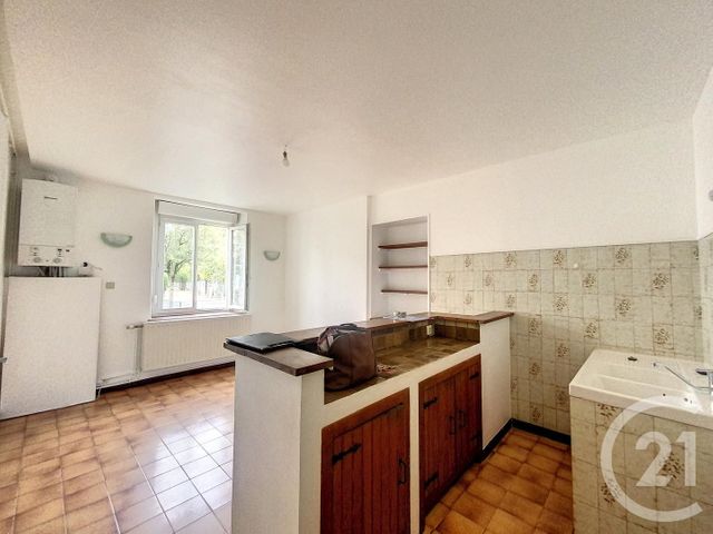 Appartement T2 à louer - 2 pièces - 41.4 m2 - VOUJEAUCOURT - 25 - FRANCHE-COMTE - Century 21 Agence De La Gare