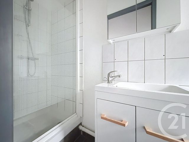 Appartement F1 à louer - 1 pièce - 18.75 m2 - SOCHAUX - 25 - FRANCHE-COMTE - Century 21 Agence De La Gare