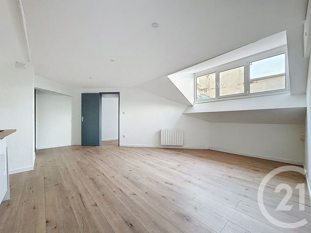 Appartement F2 à louer - 2 pièces - 50.91 m2 - SOCHAUX - 25 - FRANCHE-COMTE - Century 21 Agence De La Gare