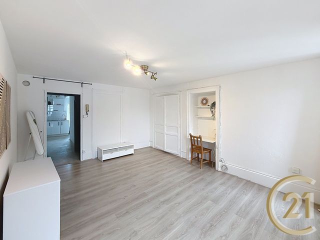 Appartement T1 à vendre - 1 pièce - 32.91 m2 - MONTBELIARD - 25 - FRANCHE-COMTE - Century 21 Agence De La Gare