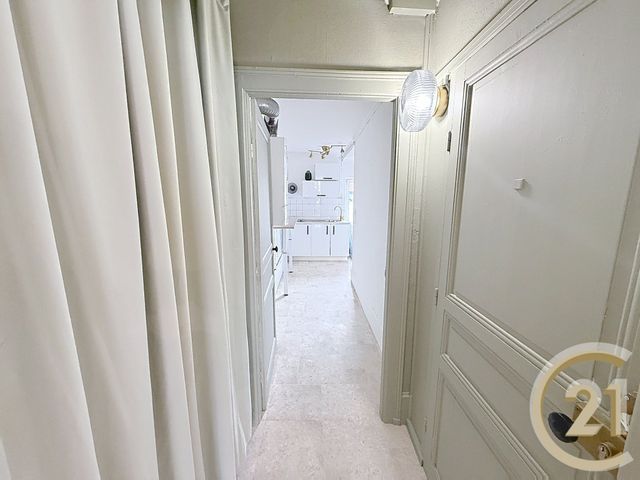Appartement T1 à vendre - 1 pièce - 32.91 m2 - MONTBELIARD - 25 - FRANCHE-COMTE - Century 21 Agence De La Gare