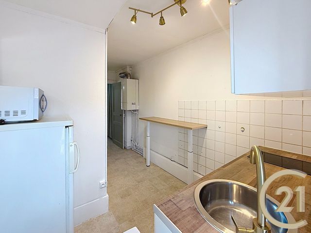 Appartement T1 à vendre - 1 pièce - 32.91 m2 - MONTBELIARD - 25 - FRANCHE-COMTE - Century 21 Agence De La Gare