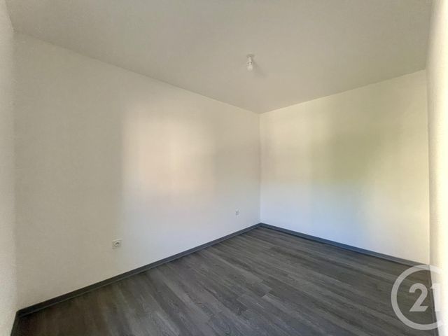 Appartement F3 à louer - 3 pièces - 60.0 m2 - STE SUZANNE - 25 - FRANCHE-COMTE - Century 21 Agence De La Gare