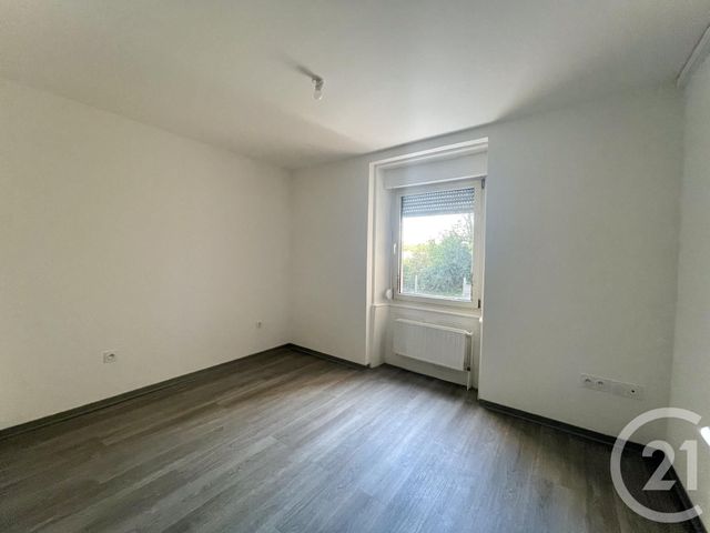 Appartement F3 à louer - 3 pièces - 60.0 m2 - STE SUZANNE - 25 - FRANCHE-COMTE - Century 21 Agence De La Gare