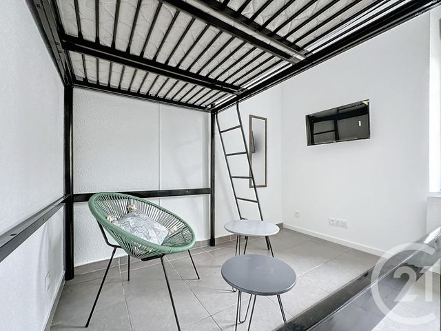 Appartement Studio à louer - 1 pièce - 20.0 m2 - SOCHAUX - 25 - FRANCHE-COMTE - Century 21 Agence De La Gare