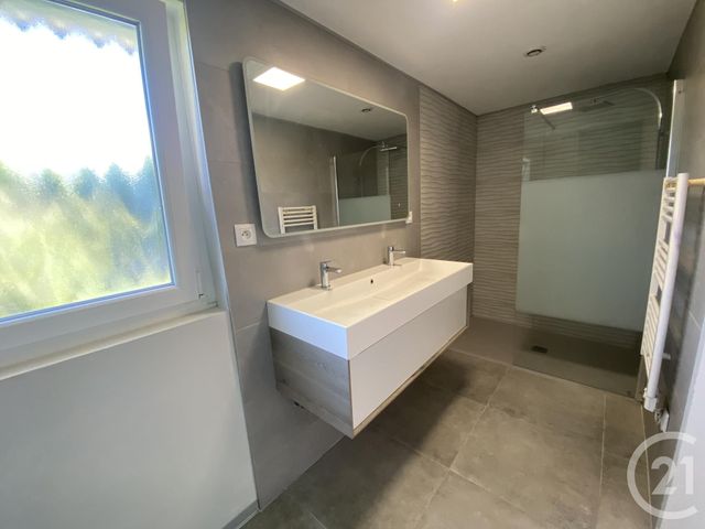 maison à louer - 4 pièces - 85.0 m2 - ETUPES - 25 - FRANCHE-COMTE - Century 21 Agence De La Gare