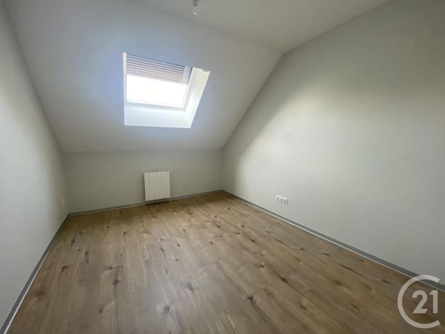 Appartement F3 à louer - 3 pièces - 80.0 m2 - ETUPES - 25 - FRANCHE-COMTE - Century 21 Agence De La Gare