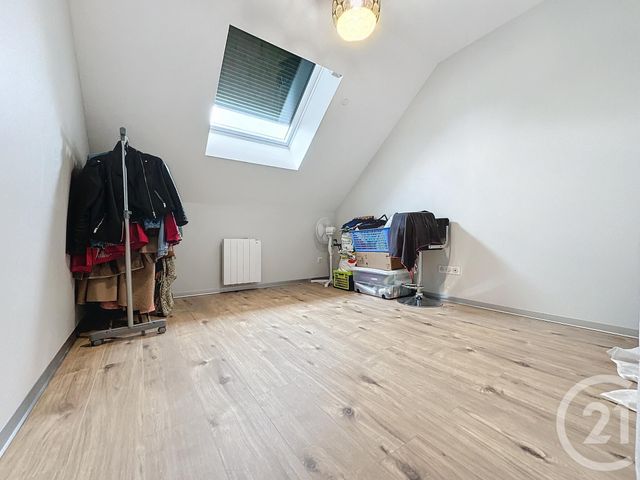 Appartement F3 à louer - 3 pièces - 80.0 m2 - ETUPES - 25 - FRANCHE-COMTE - Century 21 Agence De La Gare