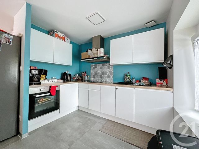 Appartement F3 à louer - 3 pièces - 80.0 m2 - ETUPES - 25 - FRANCHE-COMTE - Century 21 Agence De La Gare