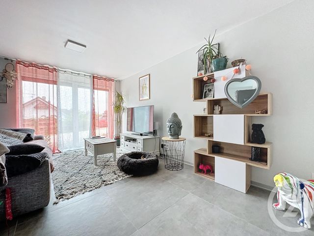 Appartement F3 à louer - 3 pièces - 80.0 m2 - ETUPES - 25 - FRANCHE-COMTE - Century 21 Agence De La Gare