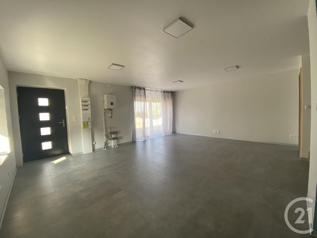 Appartement F3 à louer - 3 pièces - 80.0 m2 - ETUPES - 25 - FRANCHE-COMTE - Century 21 Agence De La Gare