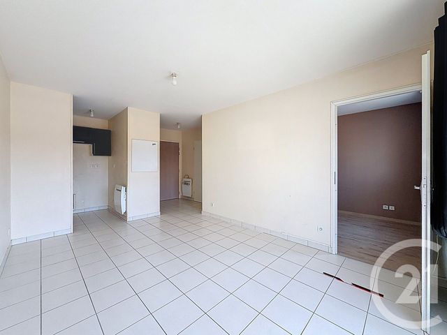 Appartement F2 à louer - 2 pièces - 33.0 m2 - STE SUZANNE - 25 - FRANCHE-COMTE - Century 21 Agence De La Gare