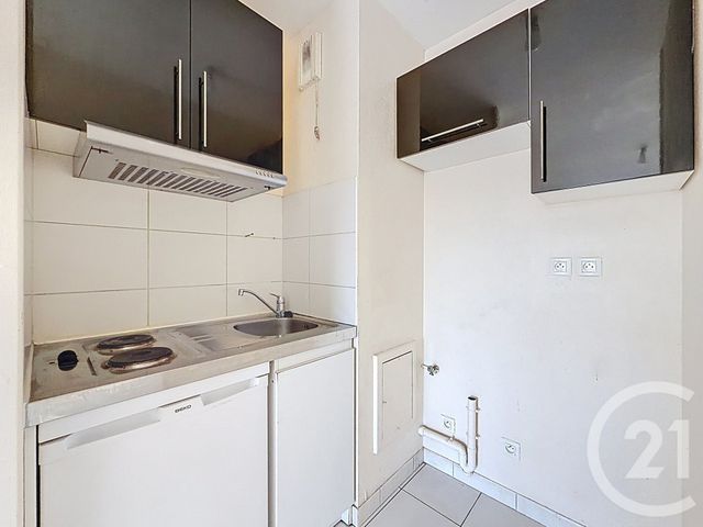 Appartement F2 à louer - 2 pièces - 33.0 m2 - STE SUZANNE - 25 - FRANCHE-COMTE - Century 21 Agence De La Gare