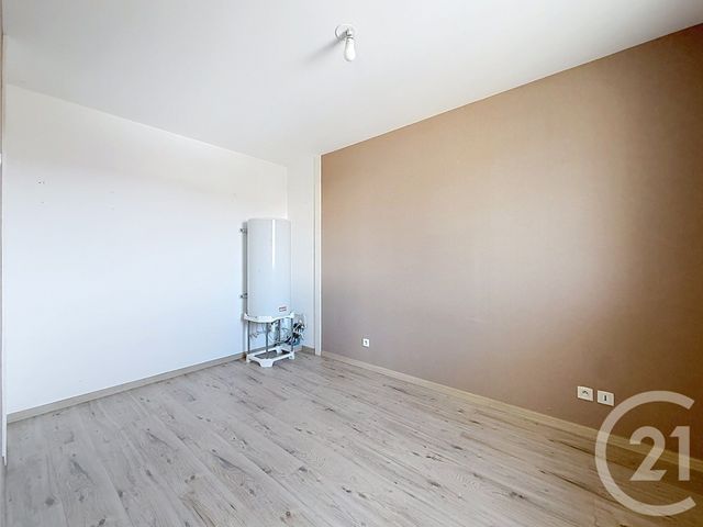 Appartement F2 à louer - 2 pièces - 33.0 m2 - STE SUZANNE - 25 - FRANCHE-COMTE - Century 21 Agence De La Gare