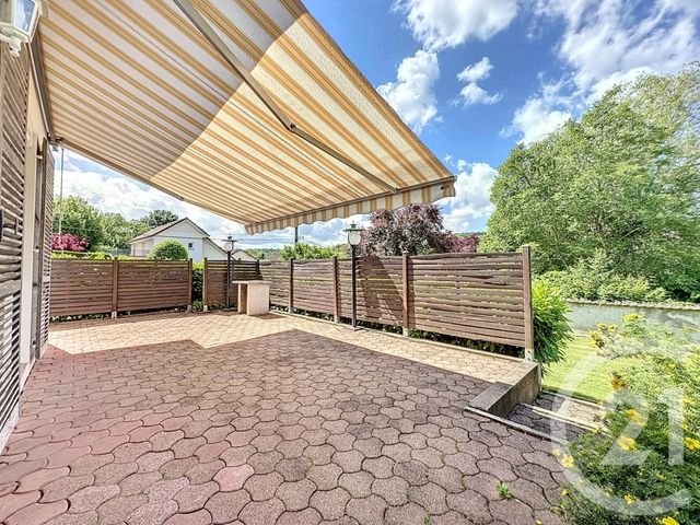 maison à louer - 5 pièces - 100.0 m2 - FESCHES LE CHATEL - 25 - FRANCHE-COMTE - Century 21 Agence De La Gare