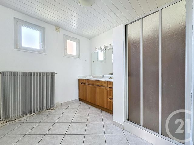 maison à louer - 5 pièces - 100.0 m2 - FESCHES LE CHATEL - 25 - FRANCHE-COMTE - Century 21 Agence De La Gare