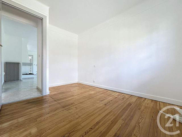 maison à louer - 5 pièces - 100.0 m2 - FESCHES LE CHATEL - 25 - FRANCHE-COMTE - Century 21 Agence De La Gare