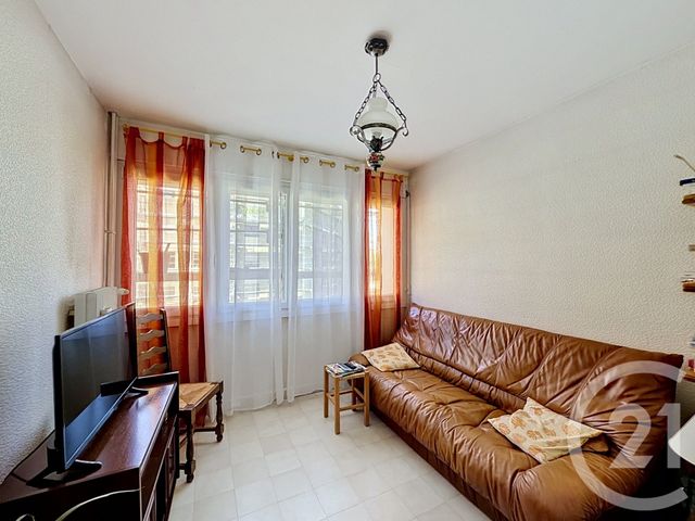Appartement F4 à vendre - 4 pièces - 66.76 m2 - MONTBELIARD - 25 - FRANCHE-COMTE - Century 21 Agence De La Gare