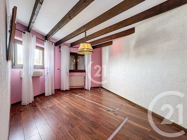 Appartement F6 à vendre - 6 pièces - 135.0 m2 - VOUJEAUCOURT - 25 - FRANCHE-COMTE - Century 21 Agence De La Gare