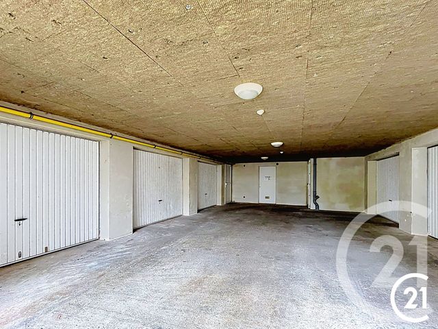Appartement F5 à vendre - 5 pièces - 97.2 m2 - DASLE - 25 - FRANCHE-COMTE - Century 21 Agence De La Gare