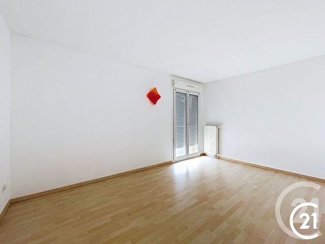Appartement F5 à vendre - 5 pièces - 97.2 m2 - DASLE - 25 - FRANCHE-COMTE - Century 21 Agence De La Gare