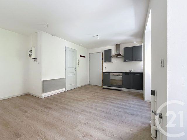 Appartement F2 à louer - 2 pièces - 35.4 m2 - MONTBELIARD - 25 - FRANCHE-COMTE - Century 21 Agence De La Gare