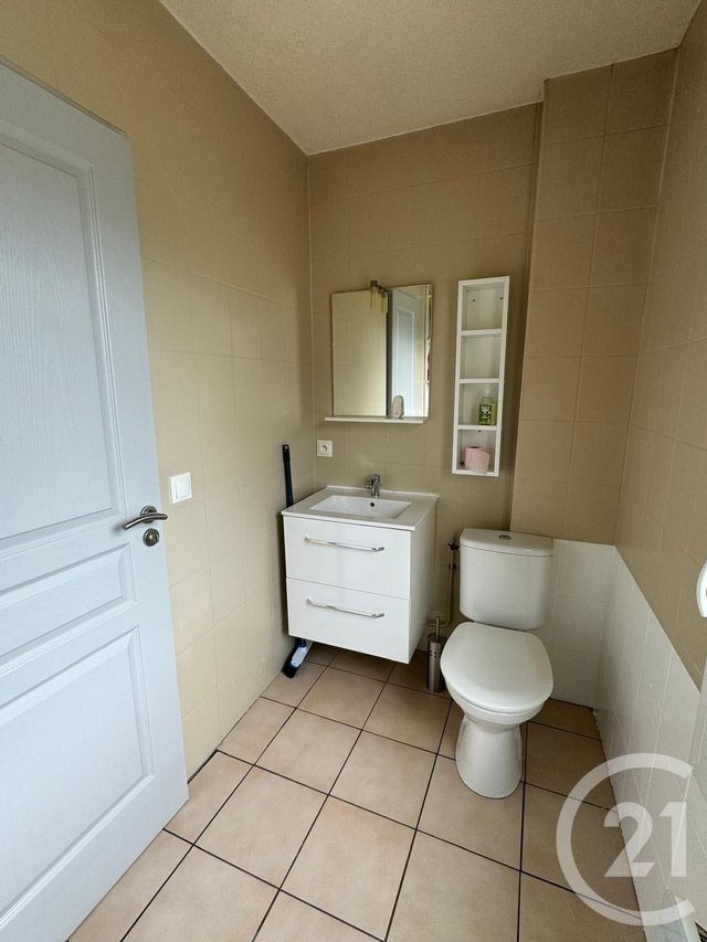 Appartement F1 à louer - 1 pièce - 21.21 m2 - BART - 25 - FRANCHE-COMTE - Century 21 Agence De La Gare