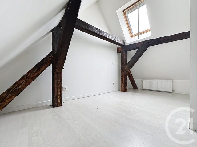 Appartement F3 à louer - 3 pièces - 58.0 m2 - DELLE - 90 - FRANCHE-COMTE - Century 21 Agence De La Gare